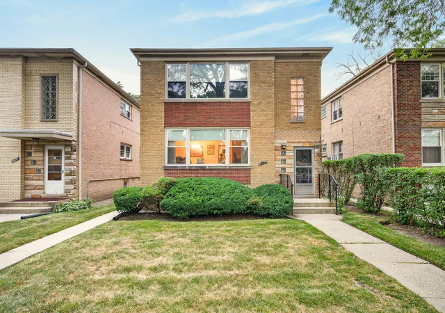 Photo 1 of Sale Pending at (Undisclosed), Evanston, IL 60202 | MLS# 12712625 | Listing updated on 2026-09-16