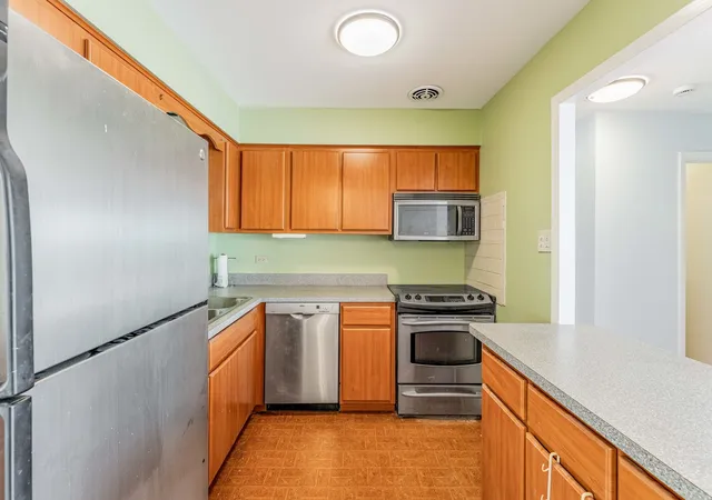 Photo 4 of Condo for sale at 7449 Washington St #602, Forest Park, IL 60130 | MLS# 12712703 | Listing updated on 2026-08-27