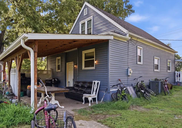 5th image of 608 E 10th St, Rock Falls, IL 61071 | MLS# 12712729