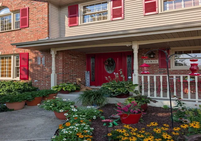 Photo 3 of Sale Pending at 19303 Kevin Ave, Mokena, IL 60448 | MLS# 12712731 | Listing updated on 2026-09-05