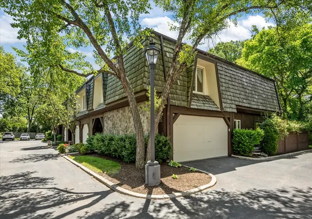 21st image of 1569 Winnetka Rd, Glenview, IL 60025 | MLS# 12712733