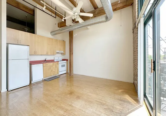 Photo 3 of Condo for sale at 3500 S Sangamon St #404, Chicago, IL 60609 | MLS# 12712795 | Listing updated on 2026-09-20