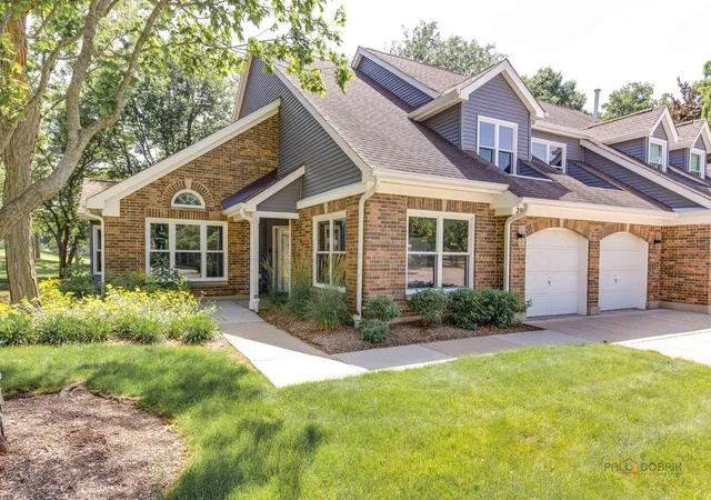 1st image of 287 Willow Pkwy, Buffalo Grove, IL 60089 | MLS# 12712802