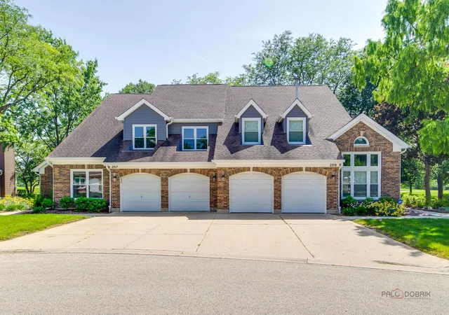 2nd image of 287 Willow Pkwy, Buffalo Grove, IL 60089 | MLS# 12712802