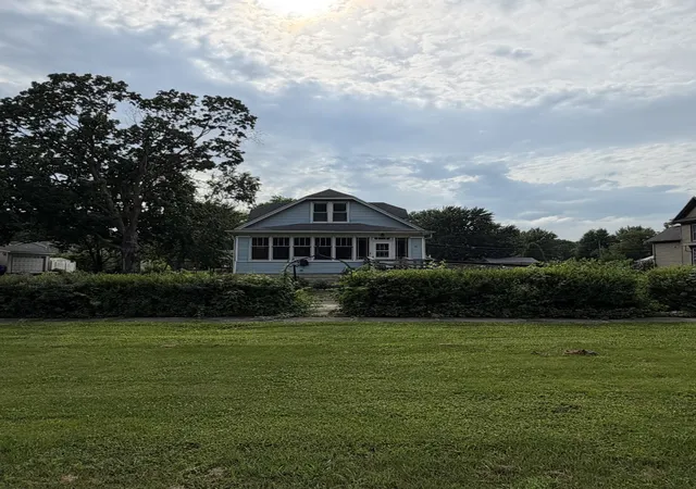 1st image of 105 N Center St, Gardner, IL 60424 | MLS# 12712928