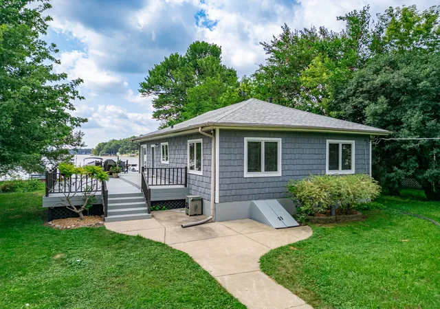 Photo 2 of Single family home for sale at 619 Bald Knob Rd, Johnsburg, IL 60051 | MLS# 12712950 | Listing updated on 2026-09-12