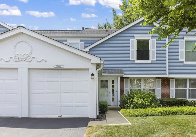 Photo 2 of Townhouse for sale at 27w327 Providence Ln, Winfield, IL 60190 | MLS# 12712955 | Listing updated on 2026-09-17