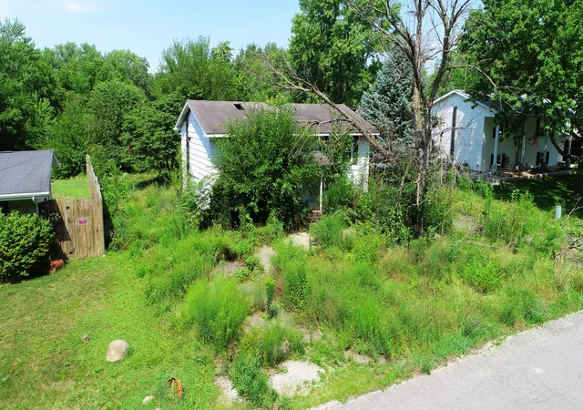Photo 4 of Land for sale at 1840 S Jacobs St, Streator, IL 61364 | MLS# 12713068 | Listing updated on 2026-07-31