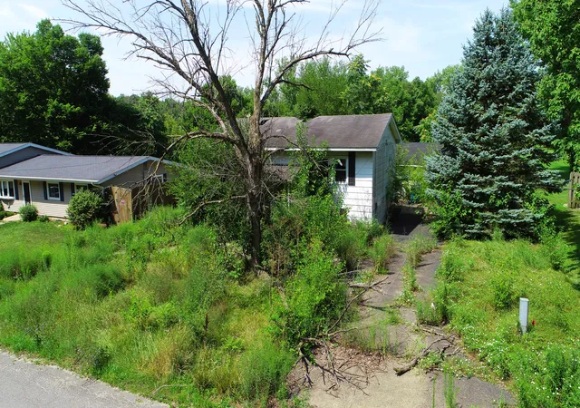 Photo 6 of Land for sale at 1840 S Jacobs St, Streator, IL 61364 | MLS# 12713068 | Listing updated on 2026-07-31