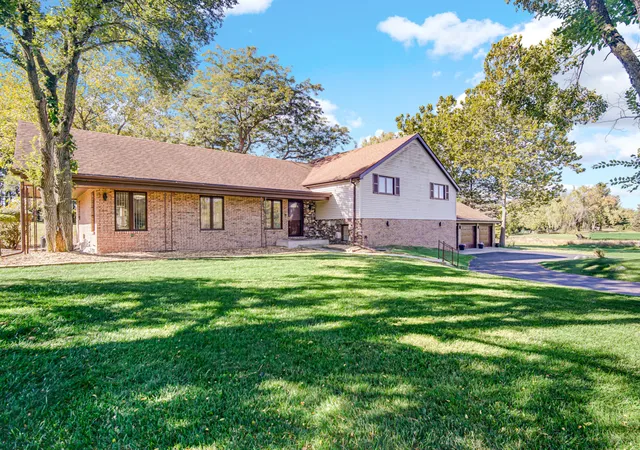 36th image of 3317 E Buried Oak Dr, Crete, IL 60417 | MLS# 12713088