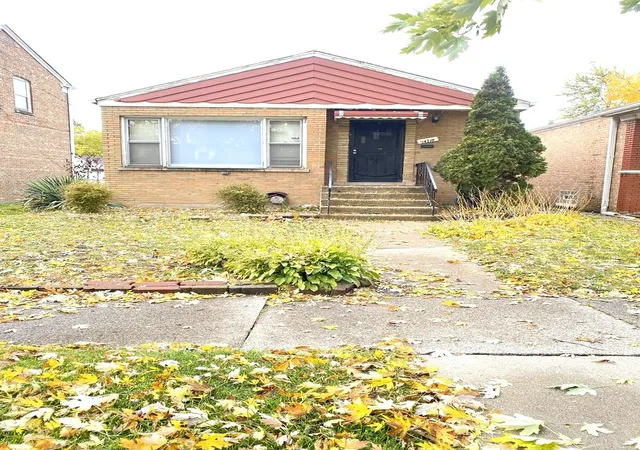 Photo 3 of Single family home for sale at 14210 S Wabash Ave, Riverdale, IL 60827 | MLS# 12713146 | Listing updated on 2026-08-28