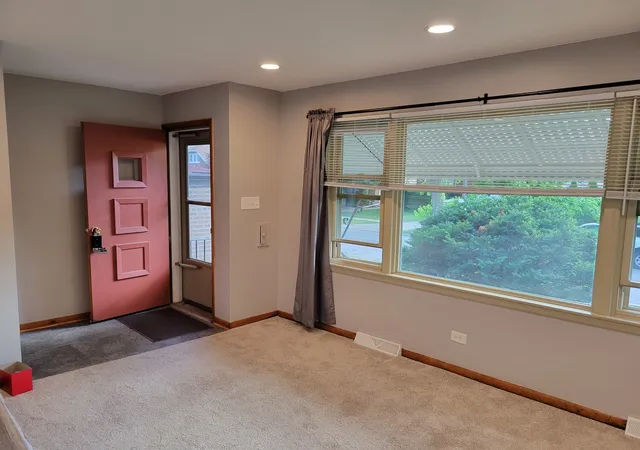 2nd image of 3213 Cuyler Ave, Berwyn, IL 60402 | MLS# 12713150
