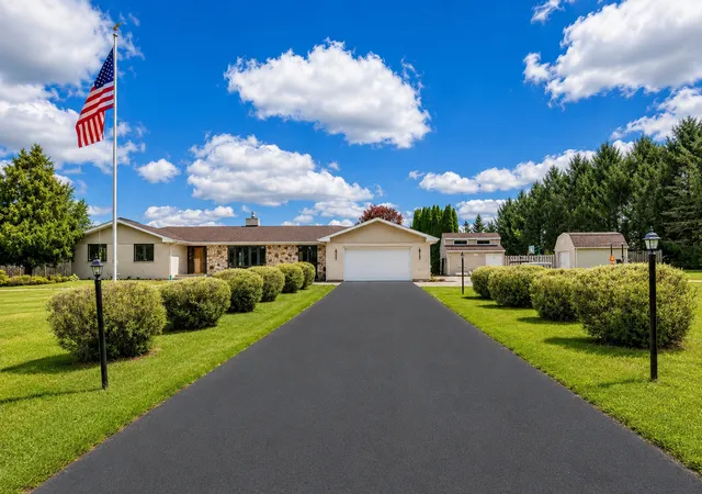 Photo 64 of Sale Pending at 704 N Rose Farm Rd, Woodstock, IL 60098 | MLS# 12713168 | Listing updated on 2026-08-14