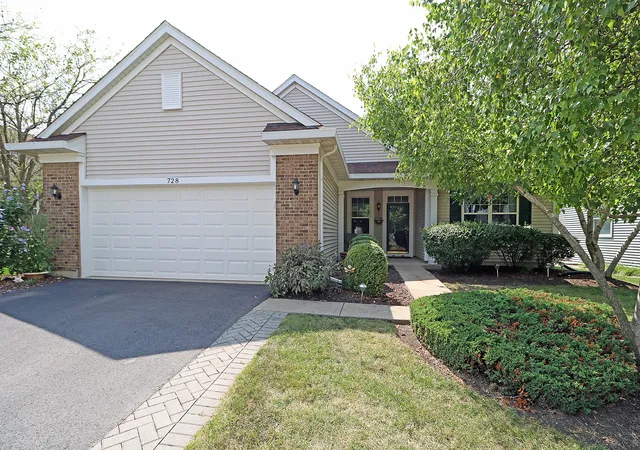Photo 1 of Single family home for sale at 728 Holland Ln, Romeoville, IL 60446 | MLS# 12713170 | Listing updated on 2026-10-07
