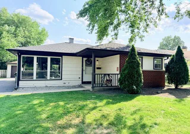 33rd image of 2109 Park St, Rolling Meadows, IL 60008 | MLS# 12713215