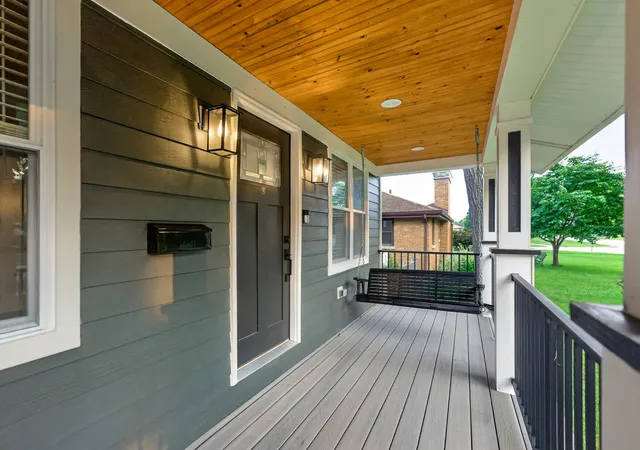 Photo 2 of Single family home for sale at 741 S Ardmore Ave, Villa Park, IL 60181 | MLS# 12713281 | Listing updated on 2026-08-31