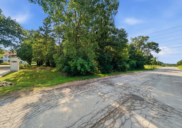 Photo 13 of Land for sale at 1365 Gordon Ln, Lemont, IL 60439 | MLS# 12713321 | Listing updated on 2026-07-28
