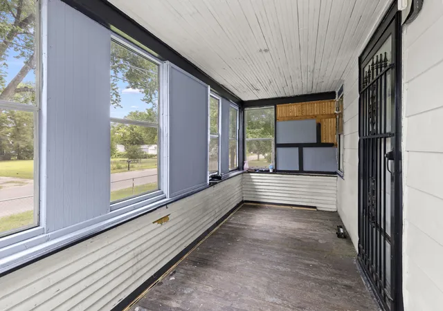 Photo 3 of Single family home for sale at 2738 Marshall St, Rockford, IL 61109 | MLS# 12713369 | Listing updated on 2026-09-20