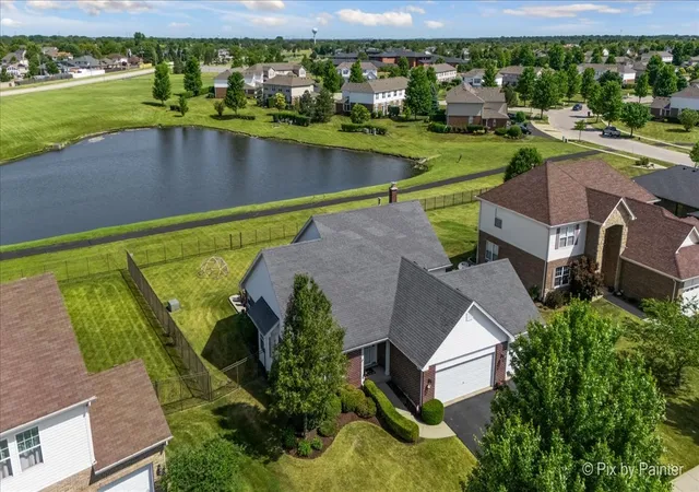 2nd image of 2827 Brett Dr, New Lenox, IL 60451 | MLS# 12713413