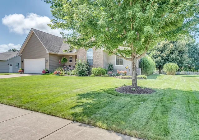 Photo 2 of Single family home for sale at 1250 Kramer Ln, Sandwich, IL 60548 | MLS# 12713436 | Listing updated on 2026-08-11