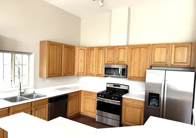 Photo 2 of Single family home for sale at 7187 Dada Dr, Gurnee, IL 60031 | MLS# 12713441 | Listing updated on 2026-08-31