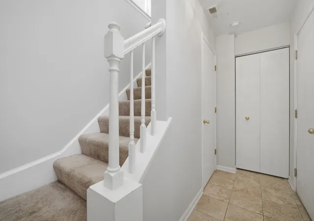2nd image of 1911 N Silver Lake Rd, Arlington Heights, IL 60004 | MLS# 12713480