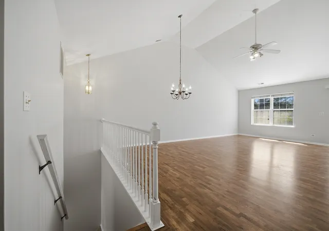 3rd image of 1911 N Silver Lake Rd, Arlington Heights, IL 60004 | MLS# 12713480