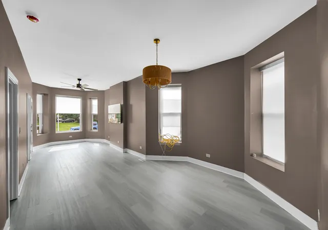 Listing Photo 3 - Condo for sale in building located at 5140 S Union Ave, Chicago, IL 60609