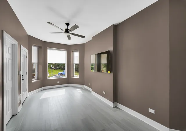 Listing Photo 4 - Condo for sale in building located at 5140 S Union Ave, Chicago, IL 60609