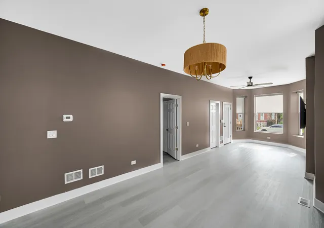 Listing Photo 5 - Condo for sale in building located at 5140 S Union Ave, Chicago, IL 60609
