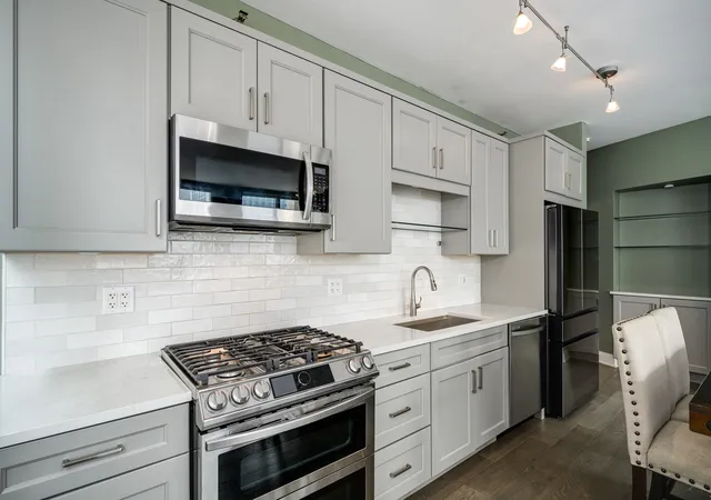 Photo 2 of Condo for sale at 701 S Wells St #804, Chicago, IL 60607 | MLS# 12713621 | Listing updated on 2026-08-07