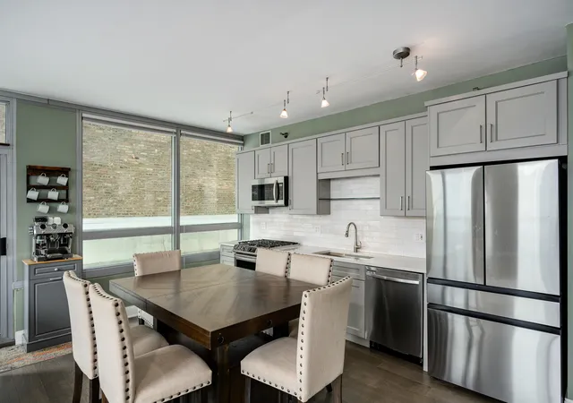 Photo 3 of Condo for sale at 701 S Wells St #804, Chicago, IL 60607 | MLS# 12713621 | Listing updated on 2026-08-07
