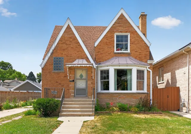 Multi family home for sale at 2642 N Nordica Ave, Chicago, IL 60707 | MLS# 12713631