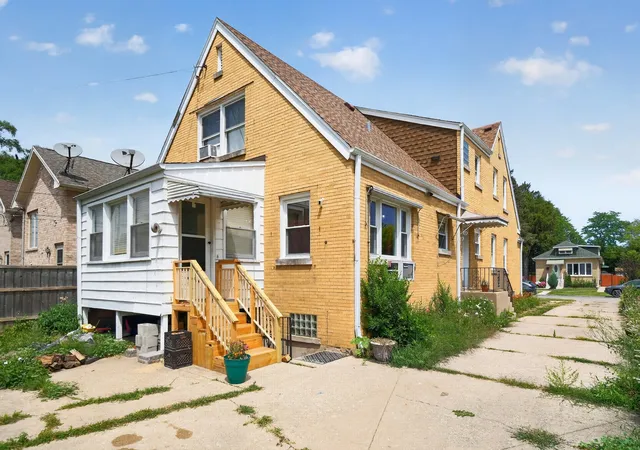 Photo 3 of Multi family home for sale at 2642 N Nordica Ave, Chicago, IL 60707 | MLS# 12713631 | Listing updated on 2026-09-24