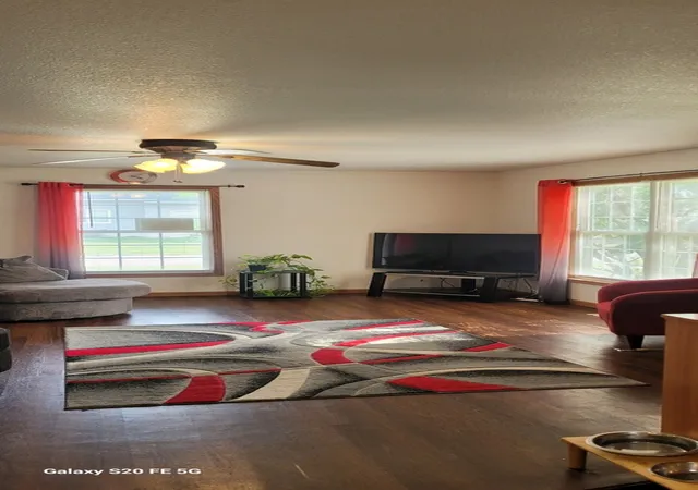 25th image of 1302 N Champaign St, Champaign, IL 61820 | MLS# 12713673