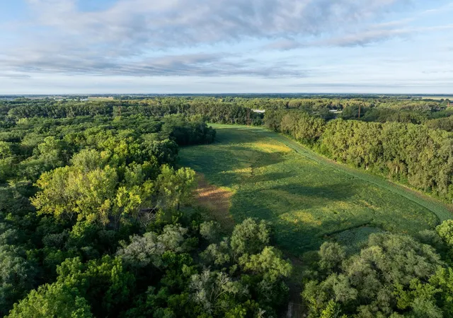 Photo 2 of Land for sale at 0 Como Rd, Sterling, IL 61081 | MLS# 12713696 | Listing updated on 2026-09-29