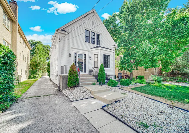 Photo 1 of Single family home for sale at 501 N Northwest Hwy, Park Ridge, IL 60068 | MLS# 12713702 | Listing updated on 2026-08-10