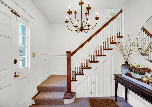 Photo 2 of Single family home for sale at 501 N Northwest Hwy, Park Ridge, IL 60068 | MLS# 12713702 | Listing updated on 2026-08-10