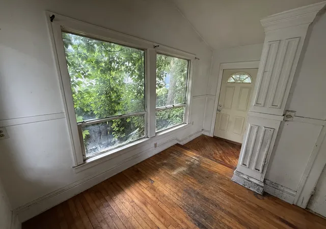 Photo 3 of Single family home for sale at 309 Adams St, Rockford, IL 61107 | MLS# 12713789 | Listing updated on 2026-09-22