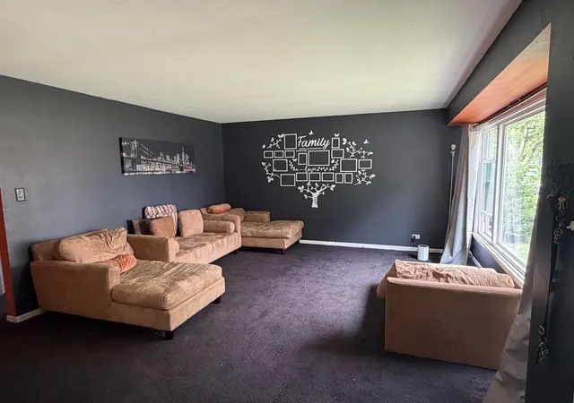 Photo 3 of Single family home for sale at 834 W Strieff Ln, Glenwood, IL 60425 | MLS# 12713858 | Listing updated on 2026-09-09