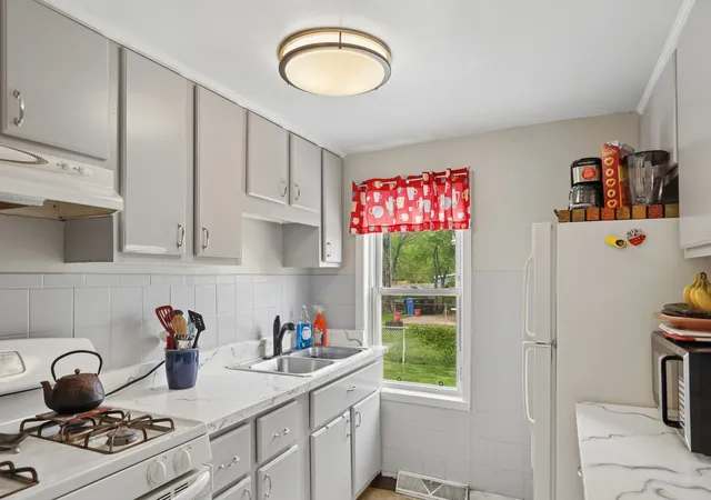 4th image of 9754 S Harvard Ave, Chicago, IL 60628 | MLS# 12713868