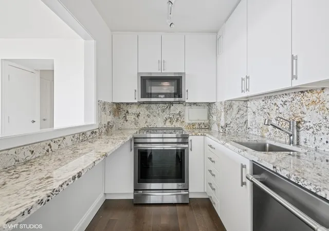 Photo 3 of Condo for sale at 3600 N Lake Shore Dr #1914, Chicago, IL 60613 | MLS# 12713939 | Listing updated on 2026-09-23