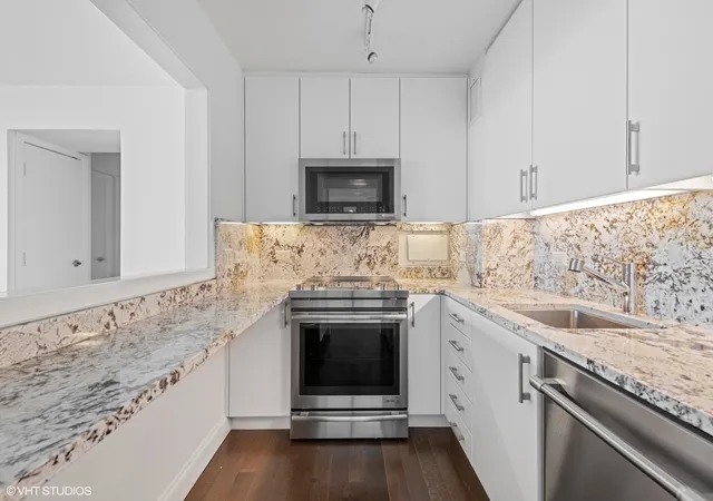 Photo 4 of Condo for sale at 3600 N Lake Shore Dr #1914, Chicago, IL 60613 | MLS# 12713939 | Listing updated on 2026-09-23