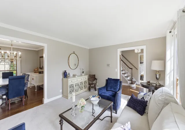 Photo 3 of Single family home for sale at 184 Spring Ave, Glen Ellyn, IL 60137 | MLS# 12713972 | Listing updated on 2026-09-21