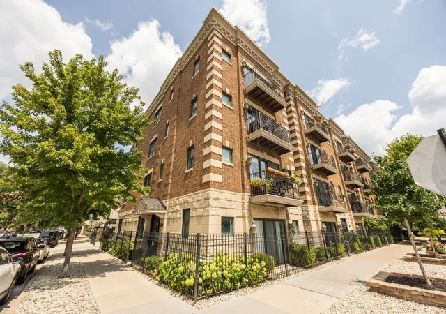 1st image of 3401 N Racine Ave #3, Chicago, IL 60657 | MLS# 12713979