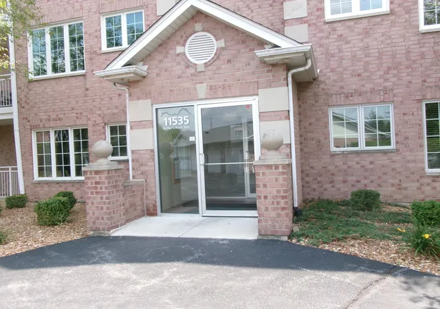 2nd image of 11535 Settlers Pond Wy #3B, Orland Park, IL 60467 | MLS# 12714000
