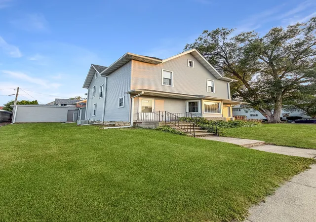 21st image of 105 W High St, Orangeville, IL 61060 | MLS# 12714010