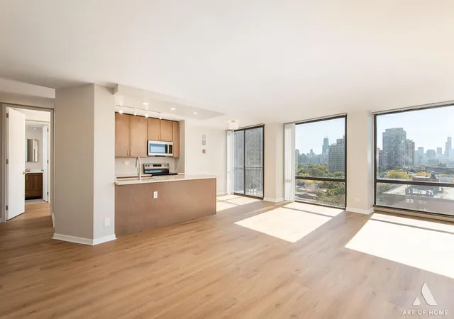 Photo 2 of Condo for sale at 345 W Fullerton Pkwy #1205, Chicago, IL 60614 | MLS# 12714113 | Listing updated on 2026-08-28