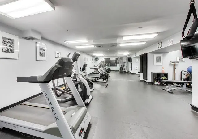 Photo 32 of Condo for sale at 345 W Fullerton Pkwy #1205, Chicago, IL 60614 | MLS# 12714113 | Listing updated on 2026-08-28