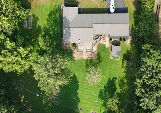 Photo 2 of Sale Pending at 8 Lakedale Dr, Salem, IL 62881 | MLS# 12714174 | Listing updated on 2026-07-29